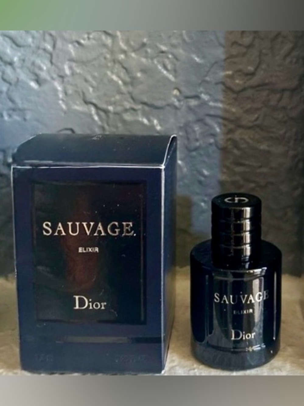 Dior Sauvage Elixir Men’s Travel Size NIB - Picture 2 of 7